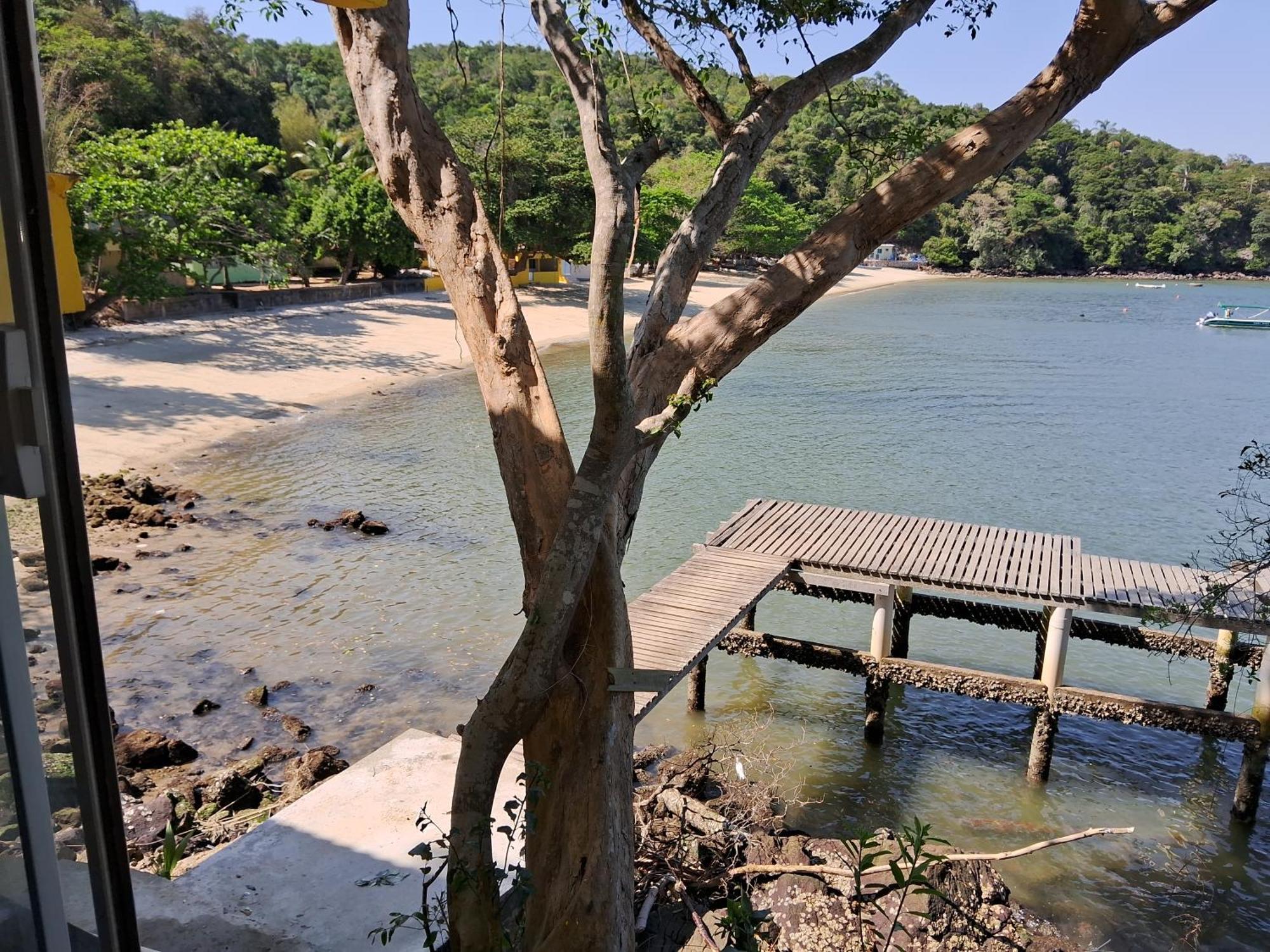 Отель Quarto Ilha Do Martins Praia Do Sul Итагуаи Экстерьер фото
